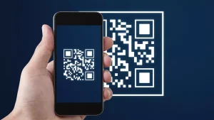 کد QR چیست و چه کاربردی برای شما دارد؟